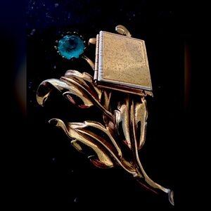 Antique broach pin with double-locket book blue gem, or cocktail gem